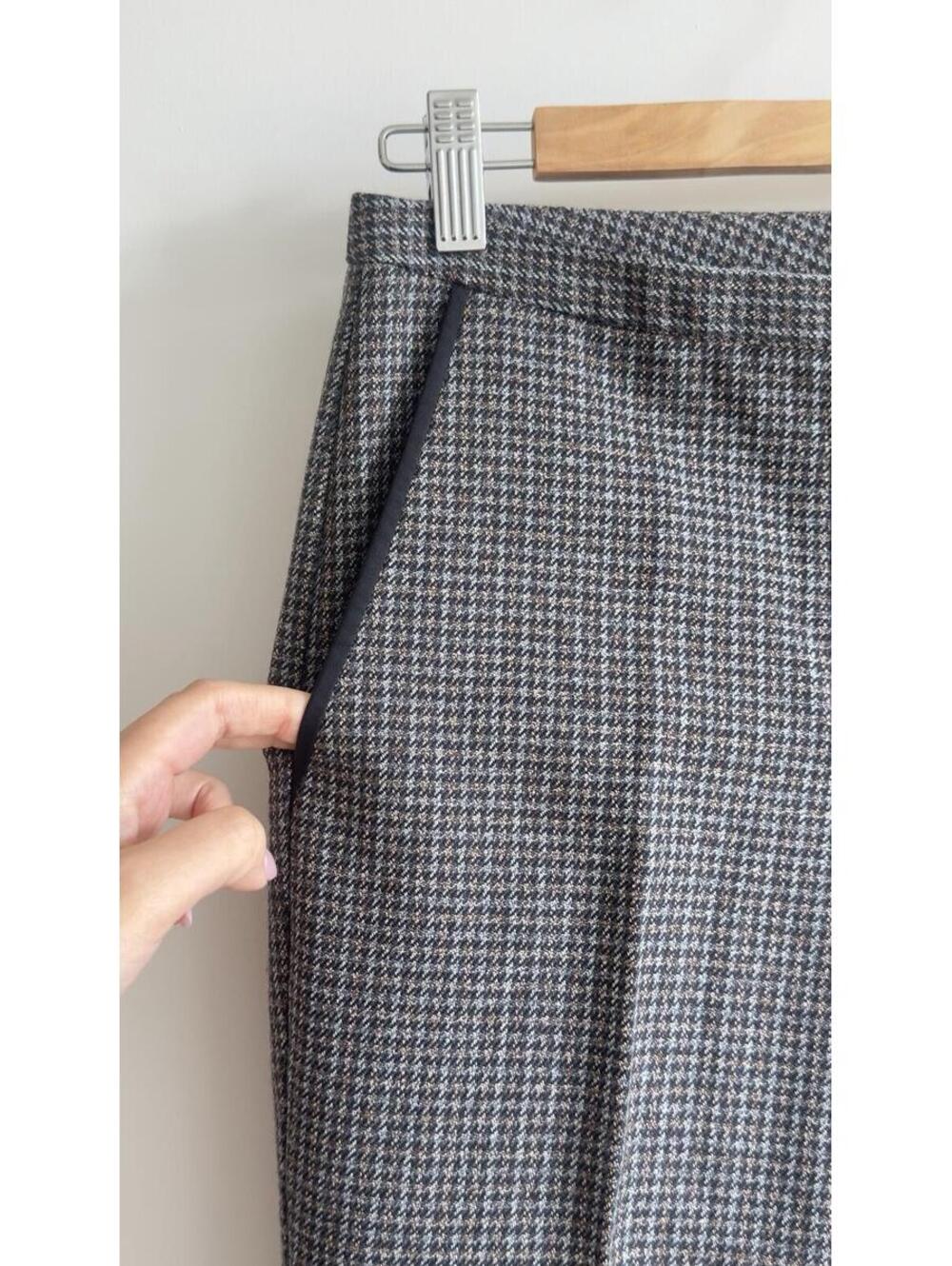 Theory Wool Plaid Ankle Pants Cuffed Trousers Size 2 Gray Brown Tailored - Picture 4 of 9